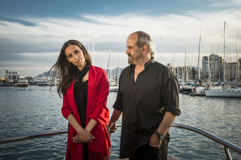 Wiam Simav Bedirxan et Ossama Mohammed lors de leur première rencontre à Cannes, le 16 mai 2014. | PHILIPPE QUAISSE/PASCO POUR "LE MONDE"