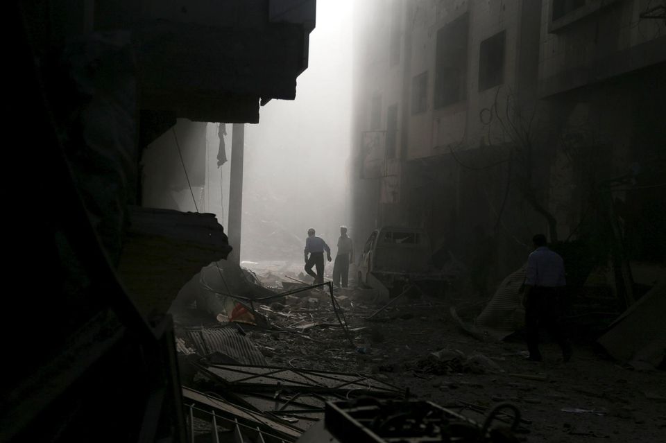 En octobre 2015, dans la ville de Douma, ravagée, selon les témoignages des activistes, par les forces du régime.